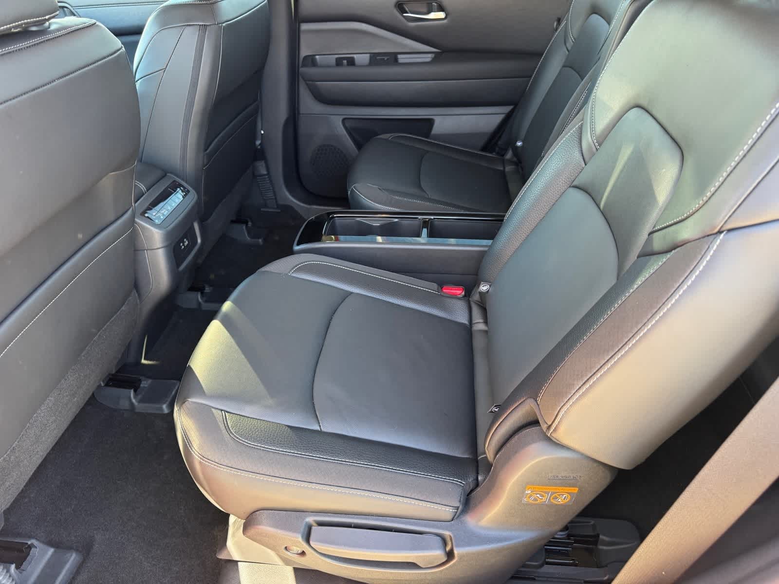 Thumbnail: 2025 Nissan Pathfinder - 11