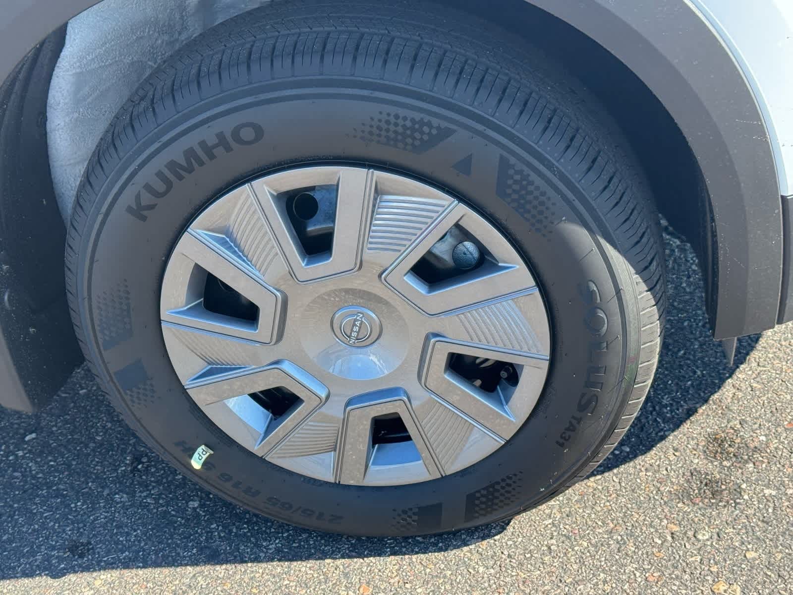 Thumbnail: 2026 Nissan Kicks - 10