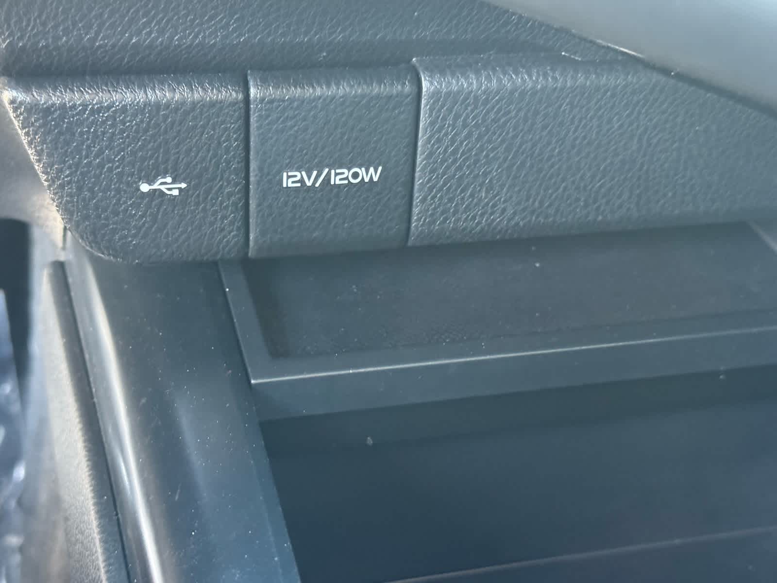 Thumbnail: 2020 Toyota Camry - 24