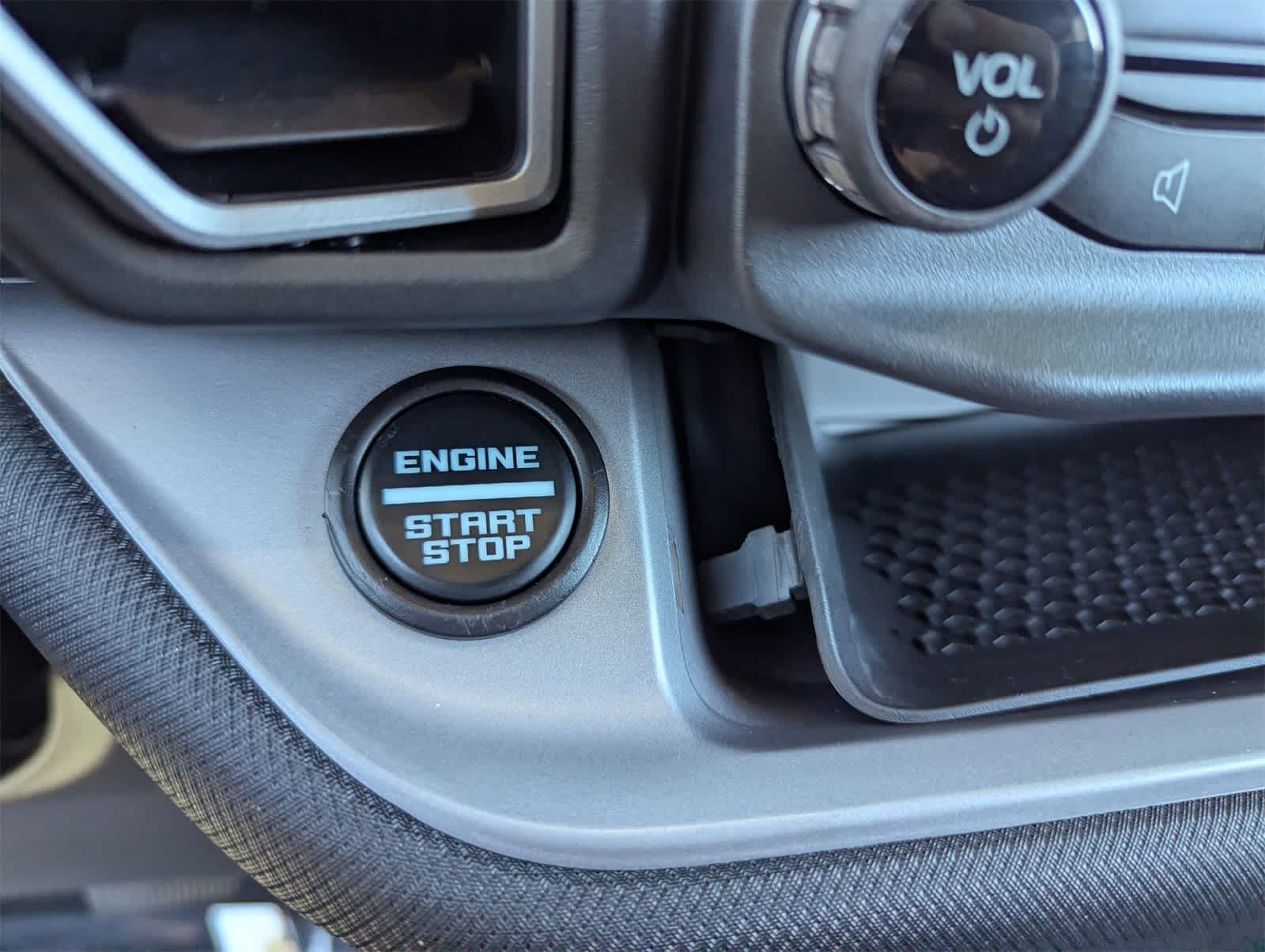 Thumbnail: 2023 Ford Bronco Sport - 31