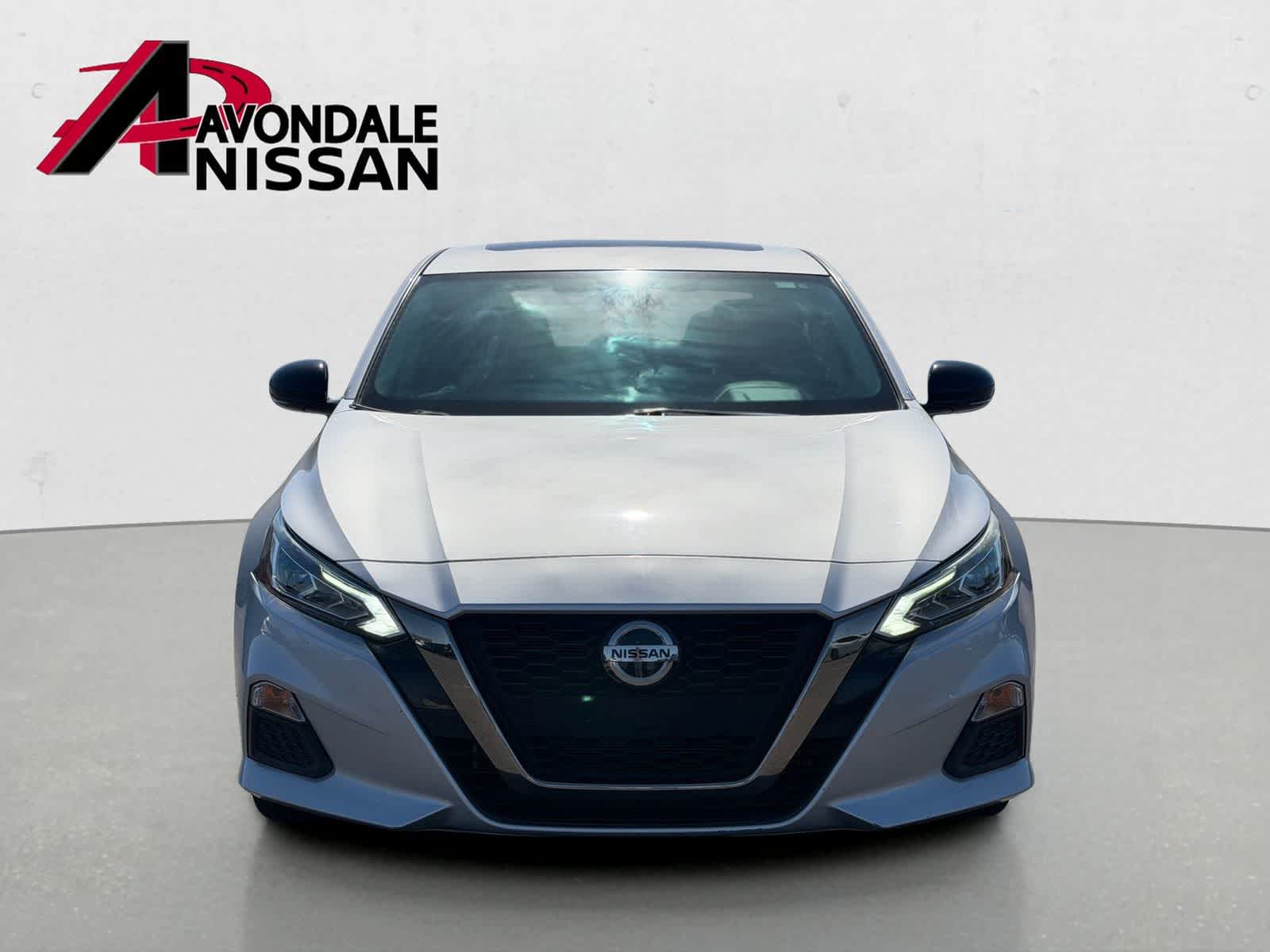 Thumbnail: 2020 Nissan Altima - 9