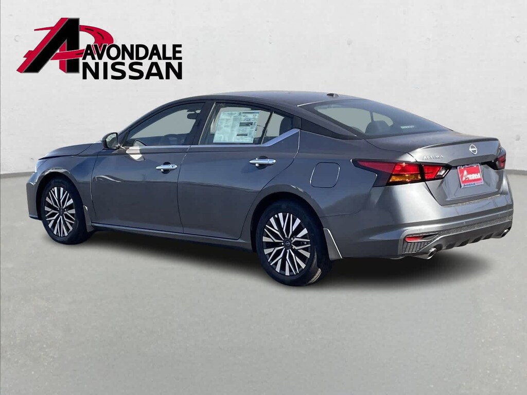 New 2025 Nissan Altima SV Sedan