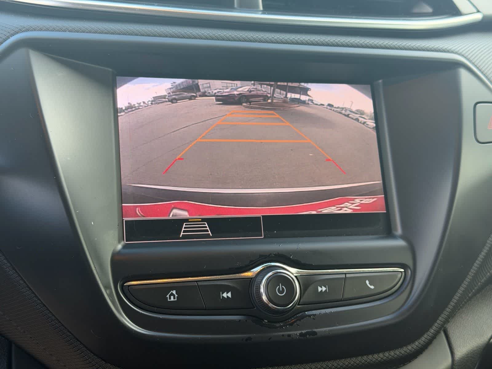 Thumbnail: 2023 Chevrolet TrailBlazer - 25