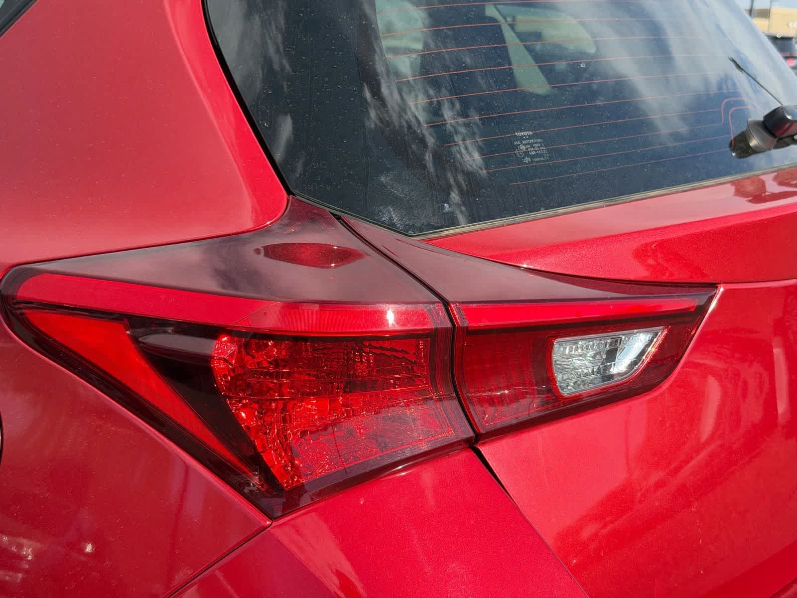 Thumbnail: 2018 Toyota Corolla iM - 21