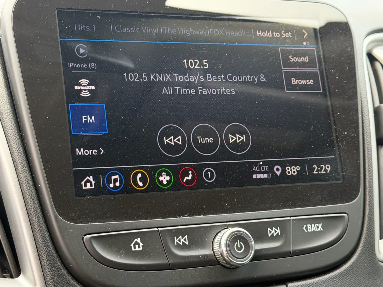 Thumbnail: 2024 Chevrolet Malibu - 24