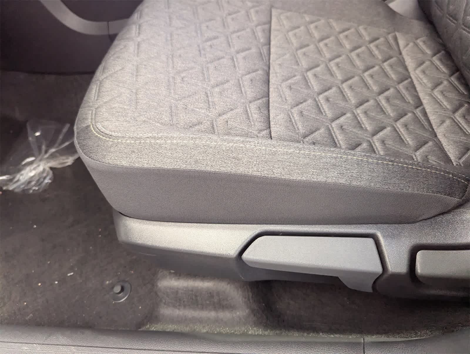 Thumbnail: 2026 Nissan Kicks - 18