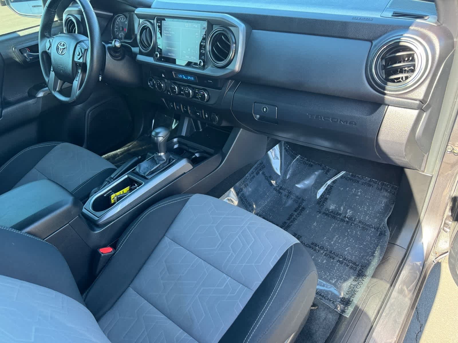 Thumbnail: 2023 Toyota Tacoma - 11
