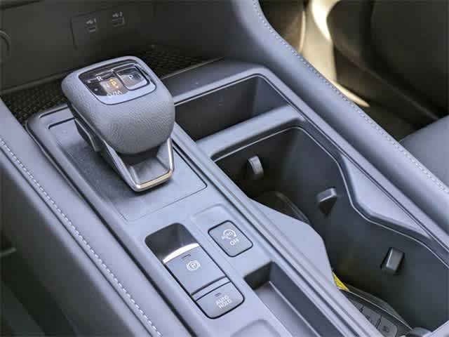 Thumbnail: 2024 Nissan Pathfinder - 19