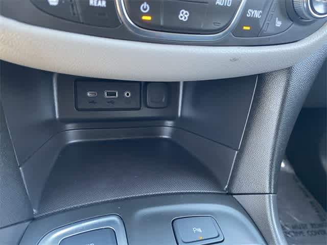 2023 Chevrolet Equinox LT 29