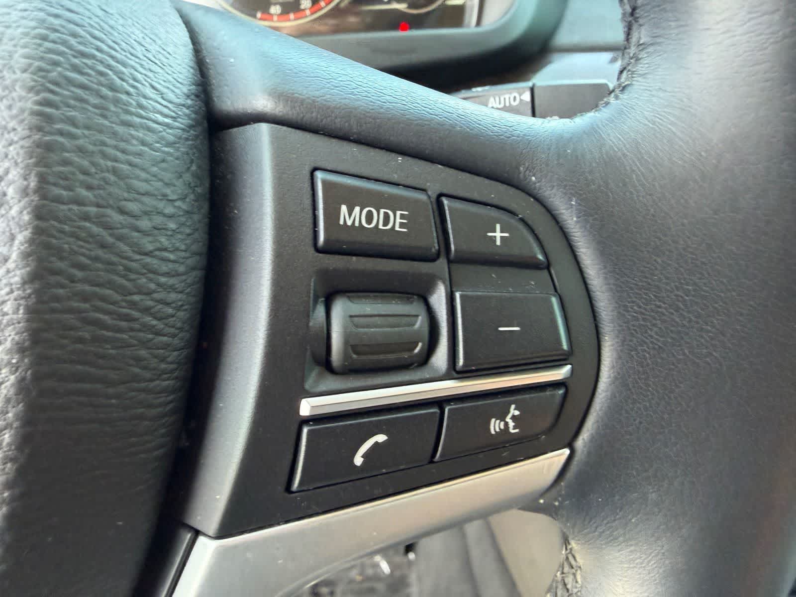 Thumbnail: 2015 BMW X5 - 21