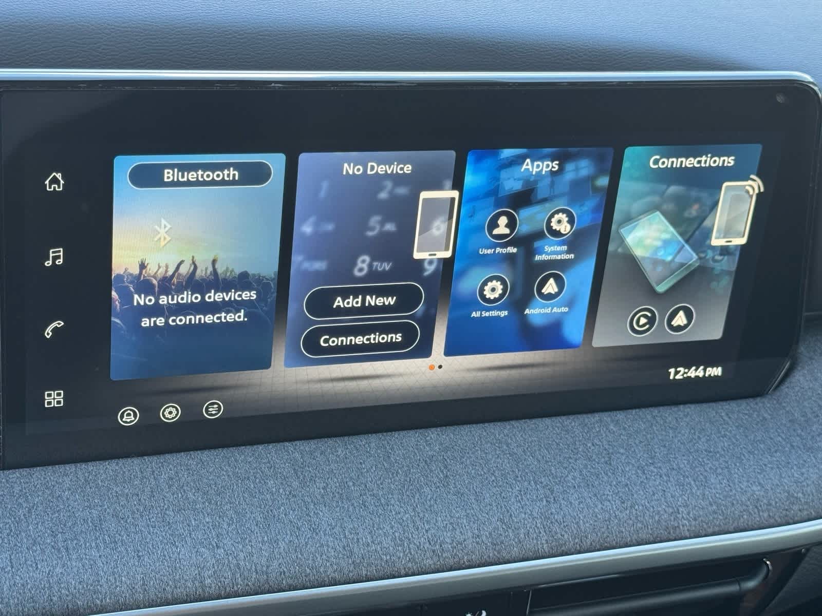 Thumbnail: 2026 Nissan Kicks - 19