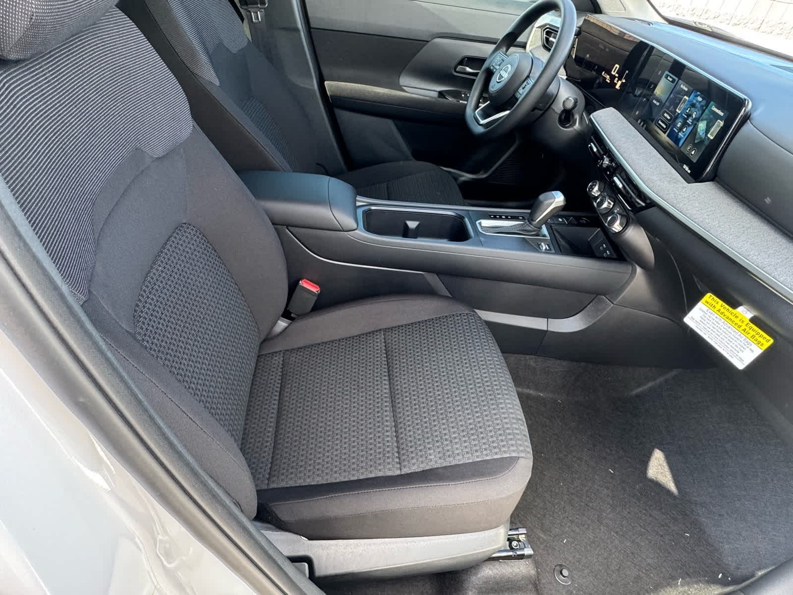 Thumbnail: 2026 Nissan Kicks - 12