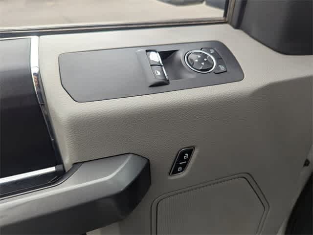 Thumbnail: 2019 Ford F-150 - 19