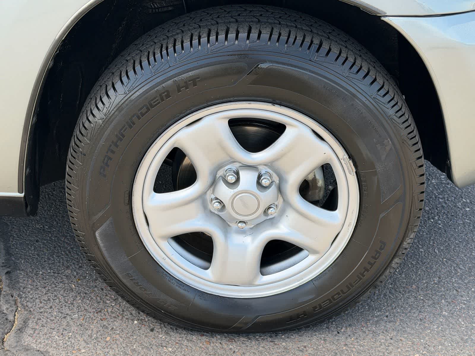 Thumbnail: 2004 Toyota RAV4 - 28