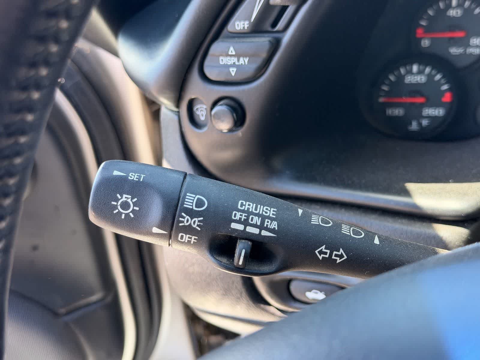 Thumbnail: 2004 Chevrolet Corvette - 17