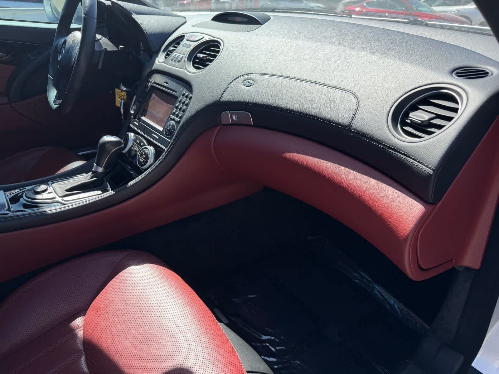 Thumbnail: 2009 Mercedes-Benz SL-Class - 10