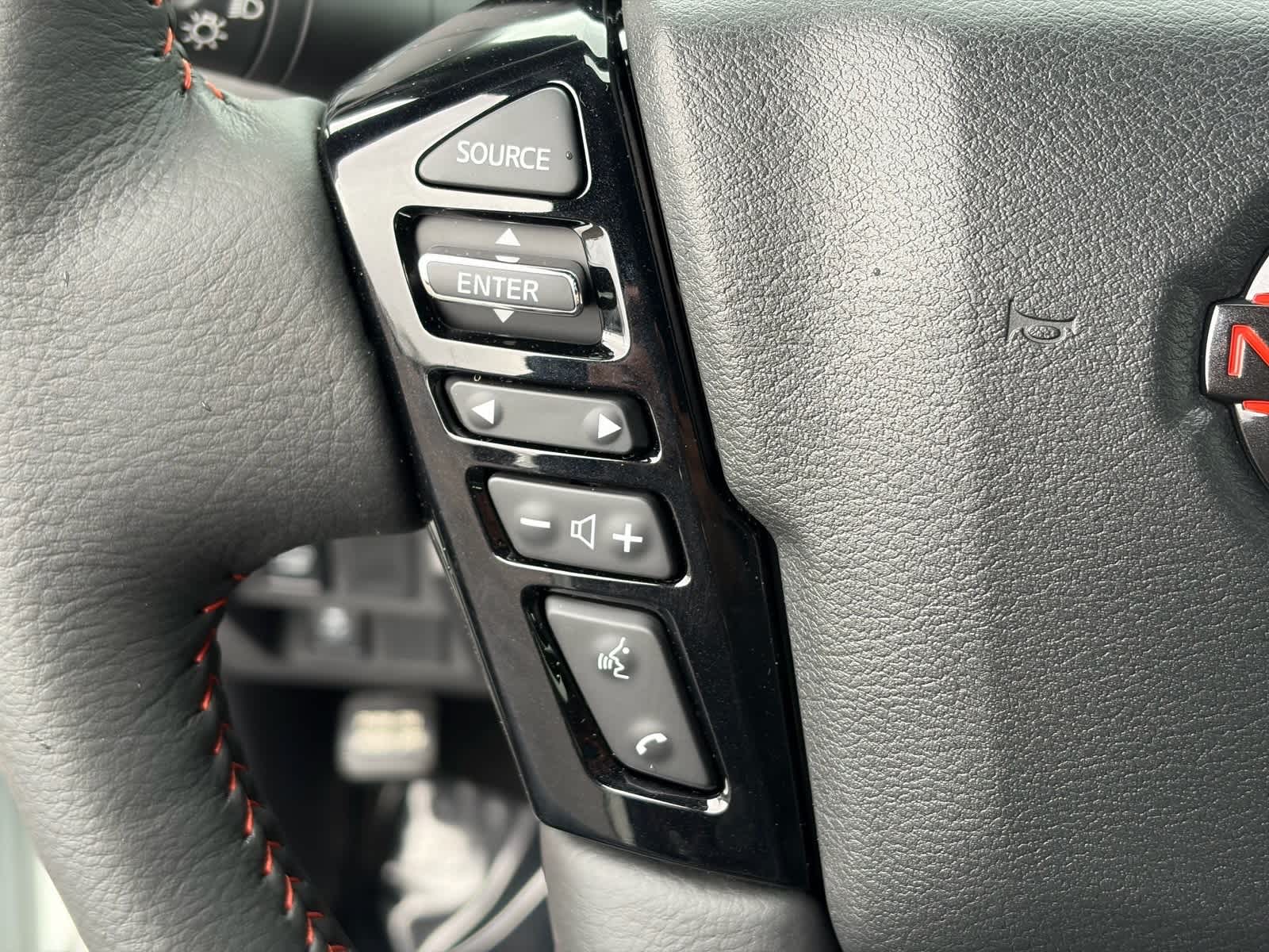 Thumbnail: 2026 Nissan Frontier - 22