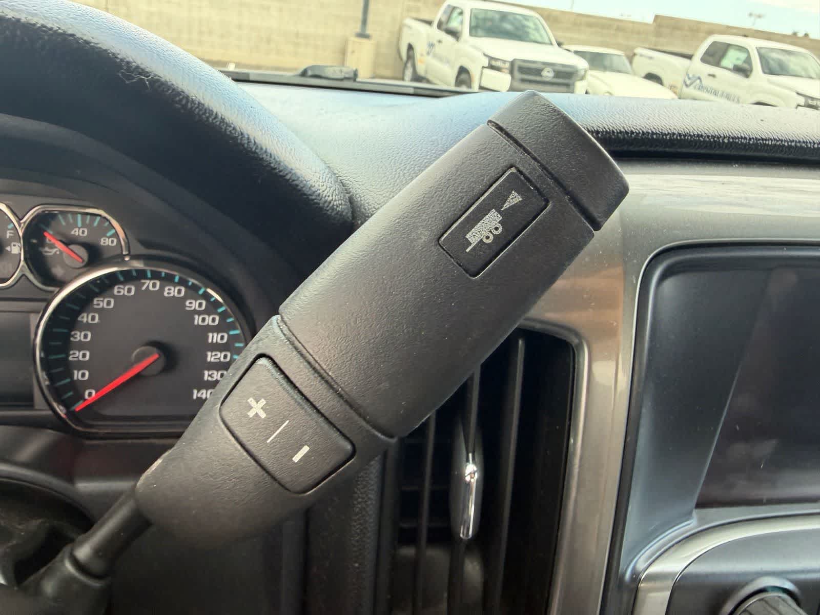 Thumbnail: 2018 Chevrolet Silverado 1500 - 13