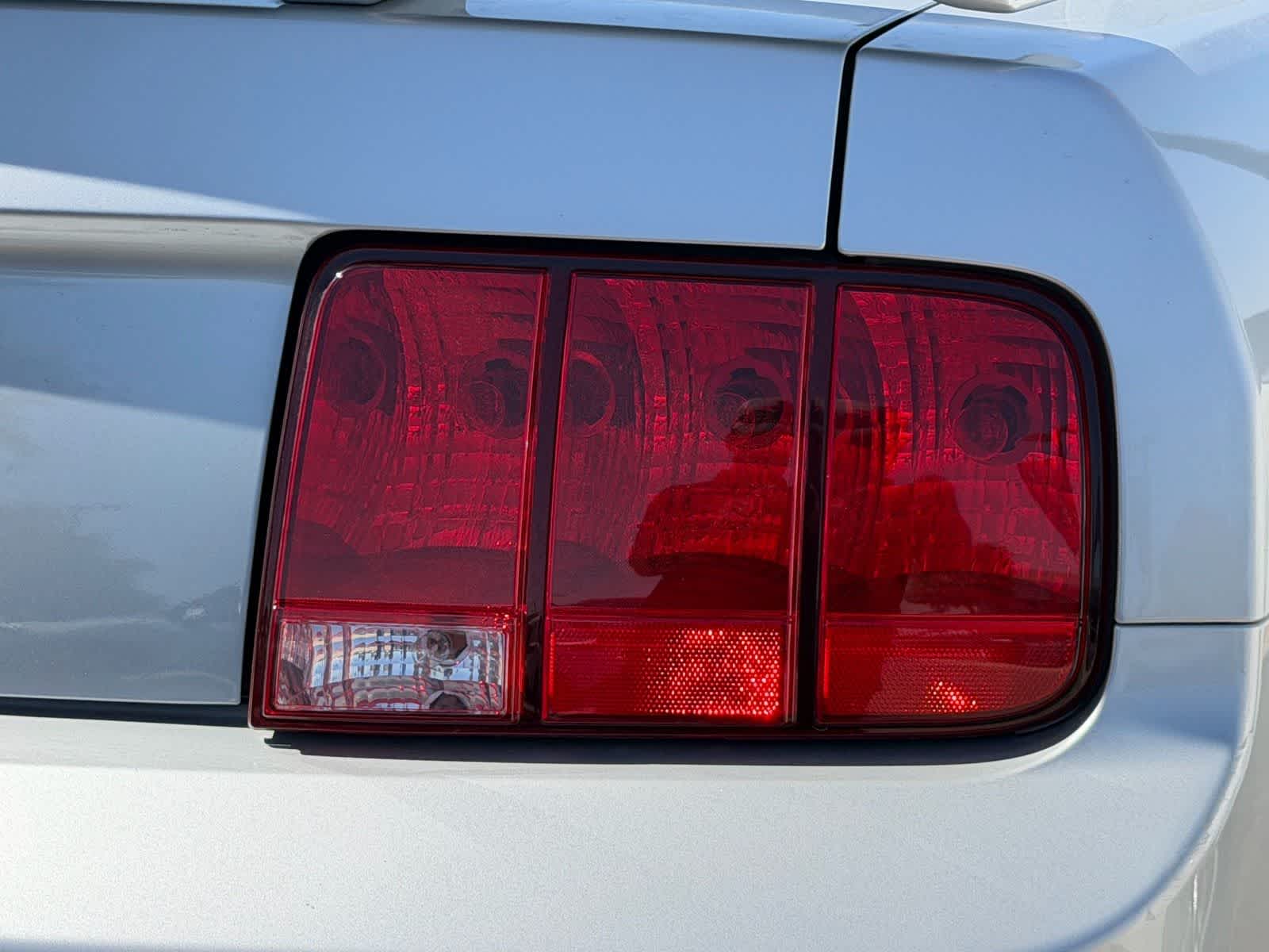 Thumbnail: 2007 Ford Mustang - 30