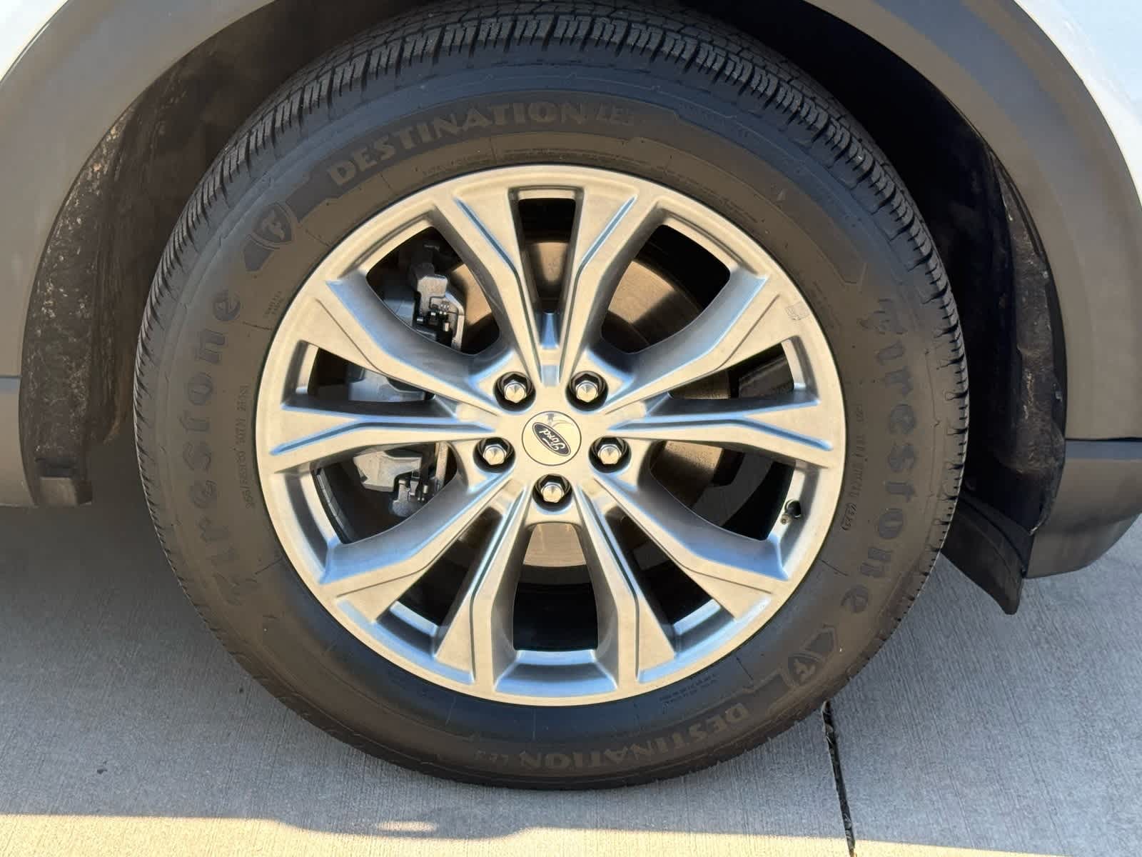 Thumbnail: 2022 Ford Explorer - 10