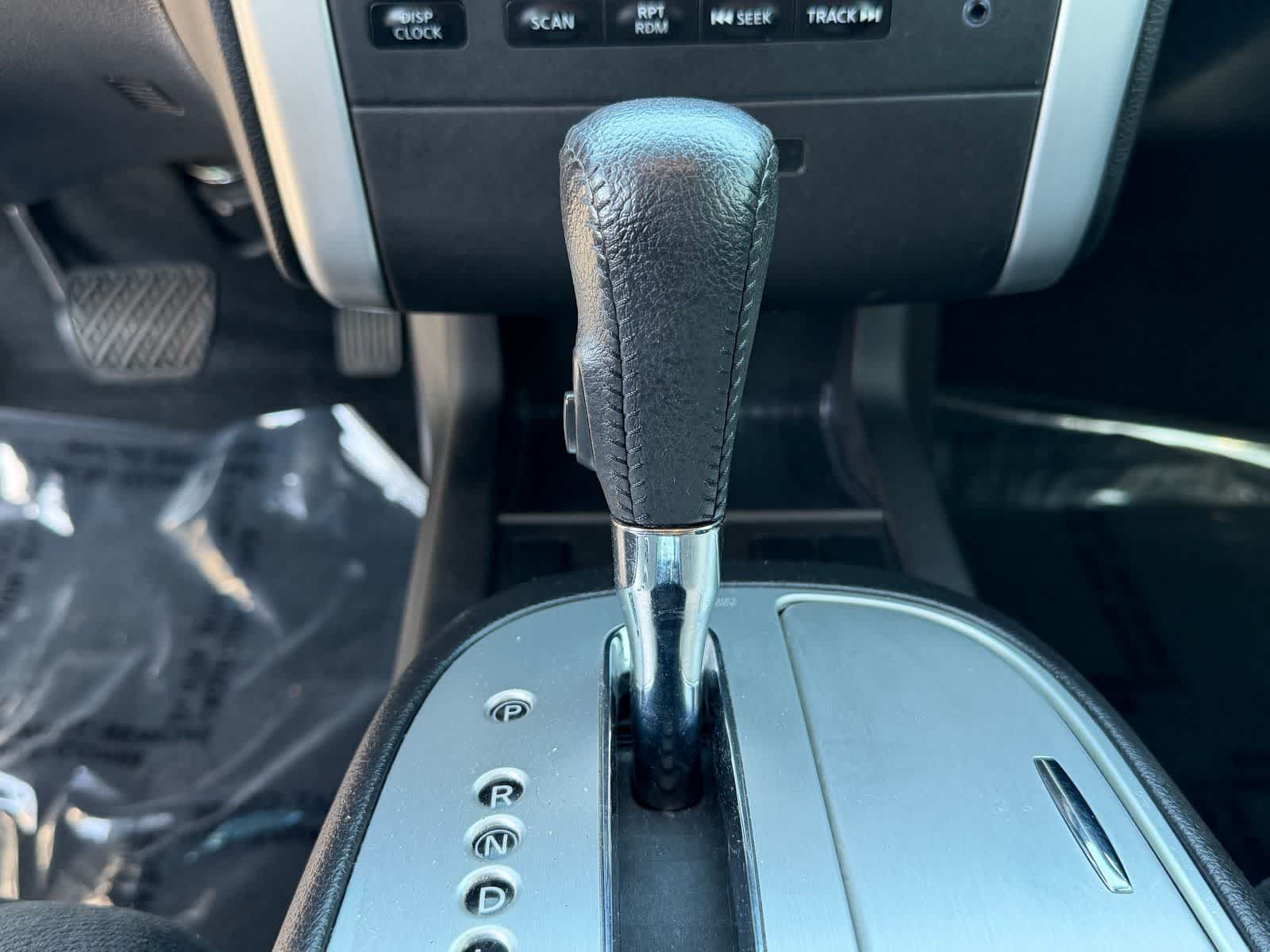 Thumbnail: 2010 Nissan Murano - 23