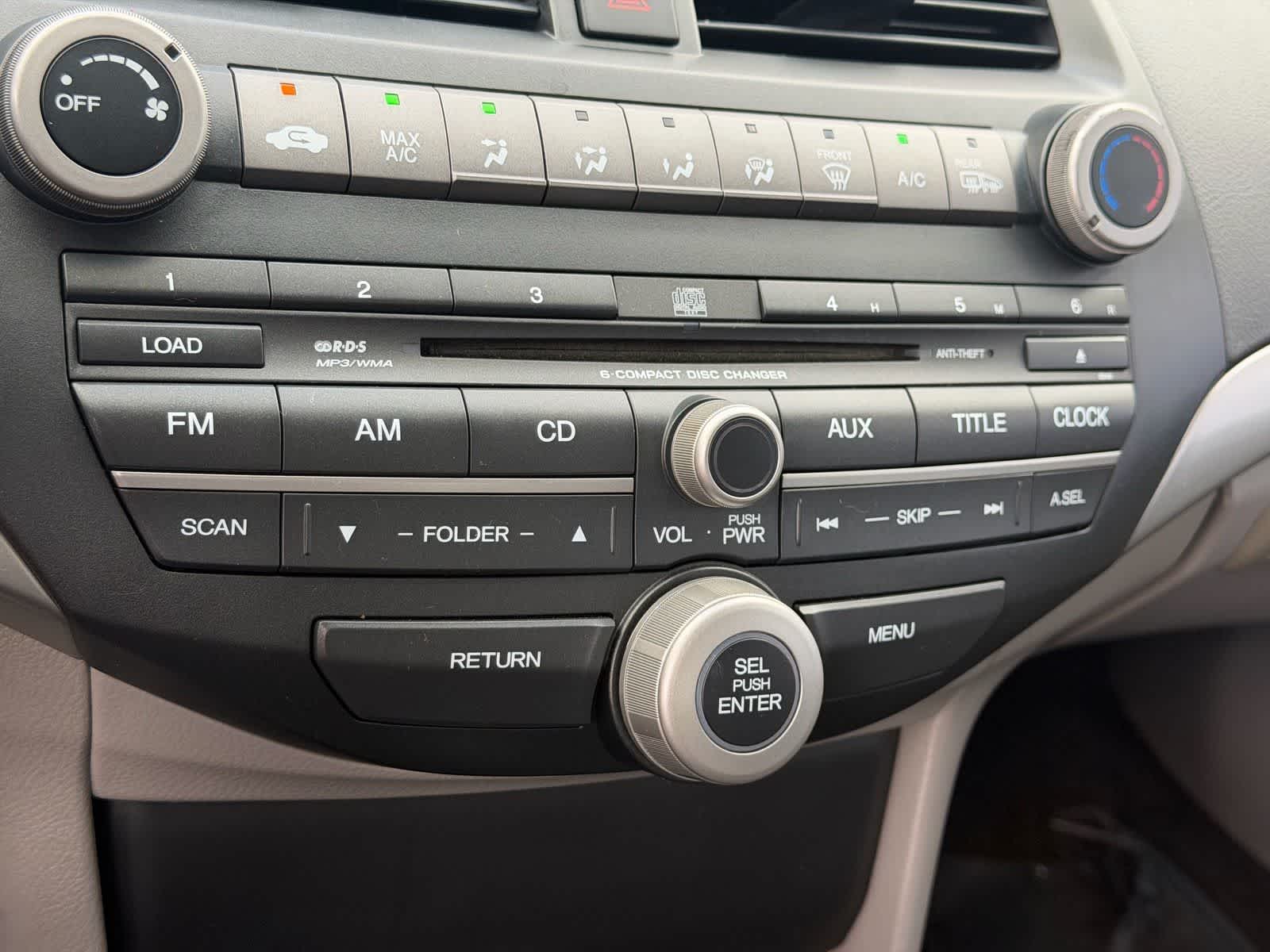 Thumbnail: 2010 Honda Accord - 28