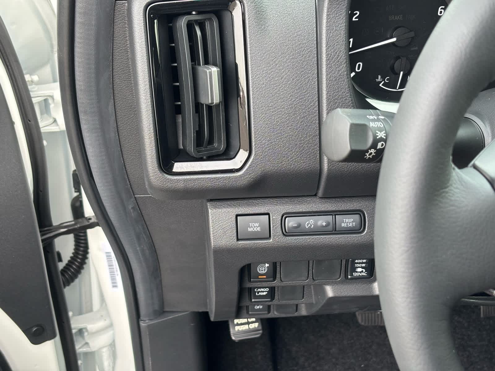 Thumbnail: 2026 Nissan Frontier - 15