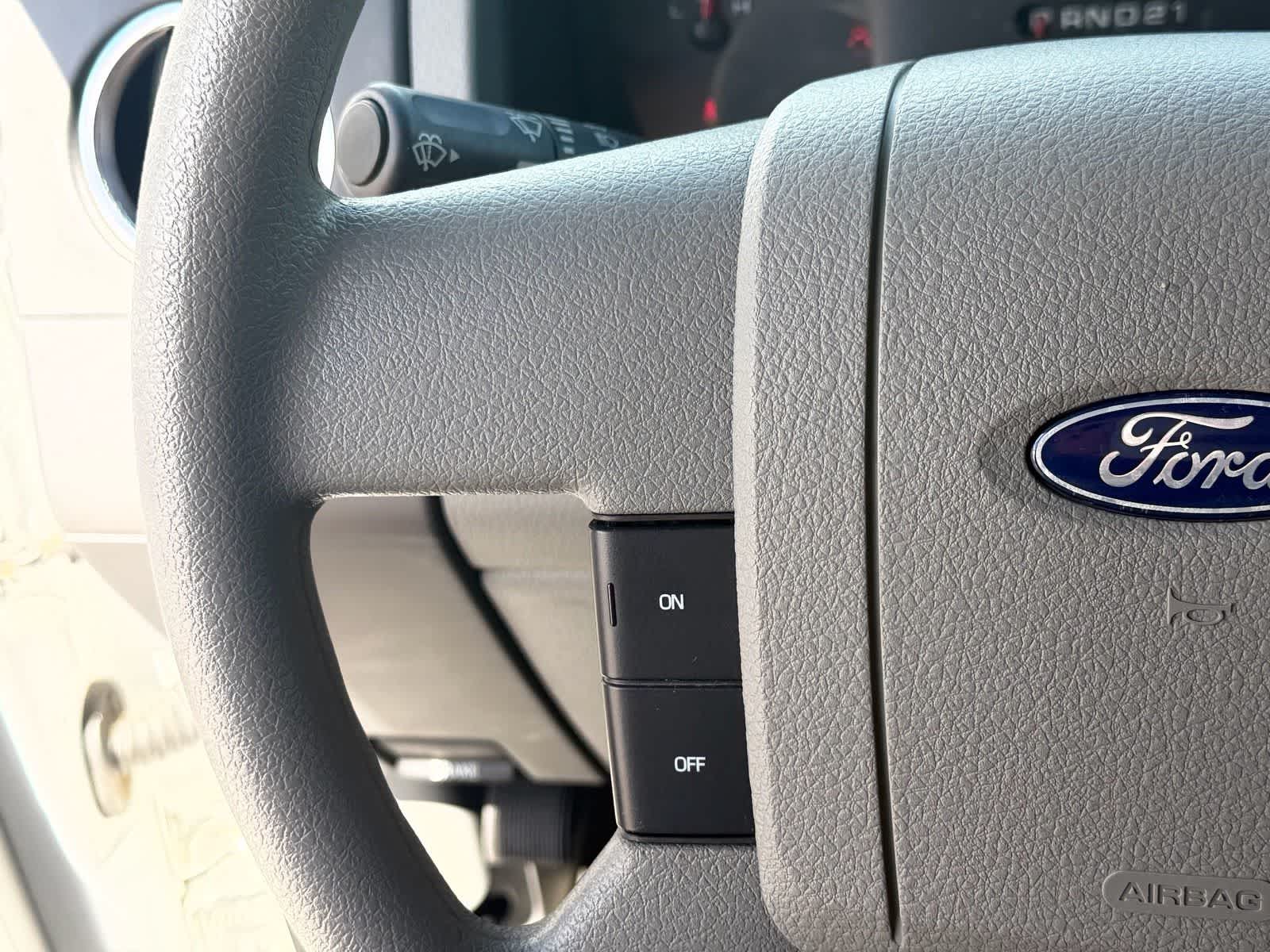 Thumbnail: 2008 Ford Econoline - 20