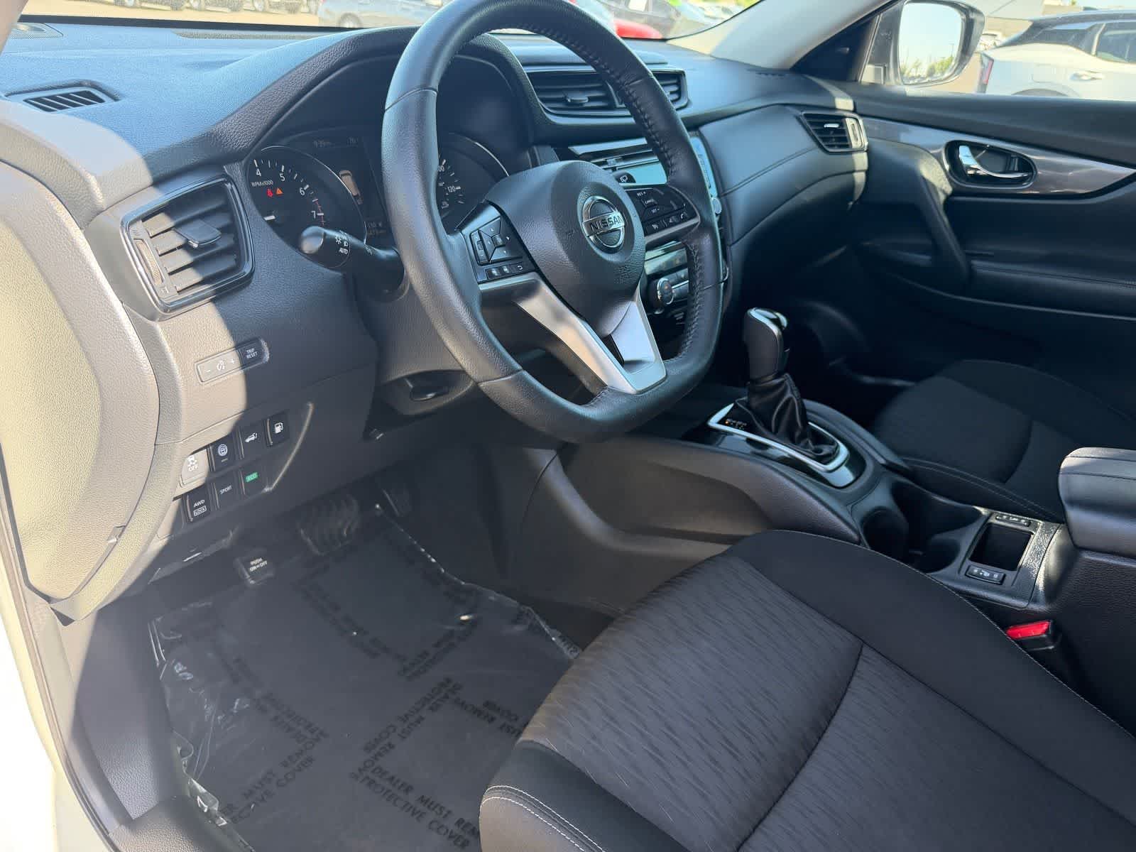 Thumbnail: 2020 Nissan Rogue - 2