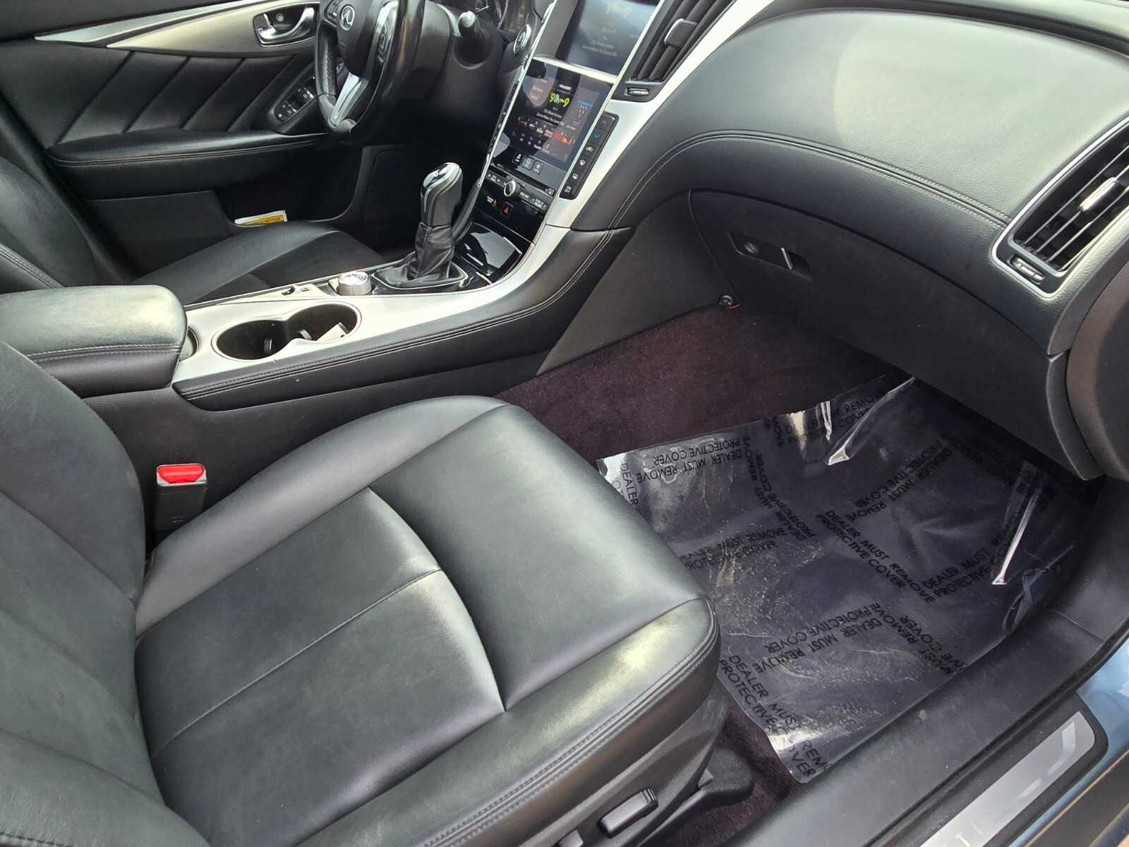 Thumbnail: 2020 INFINITI Q50 - 12