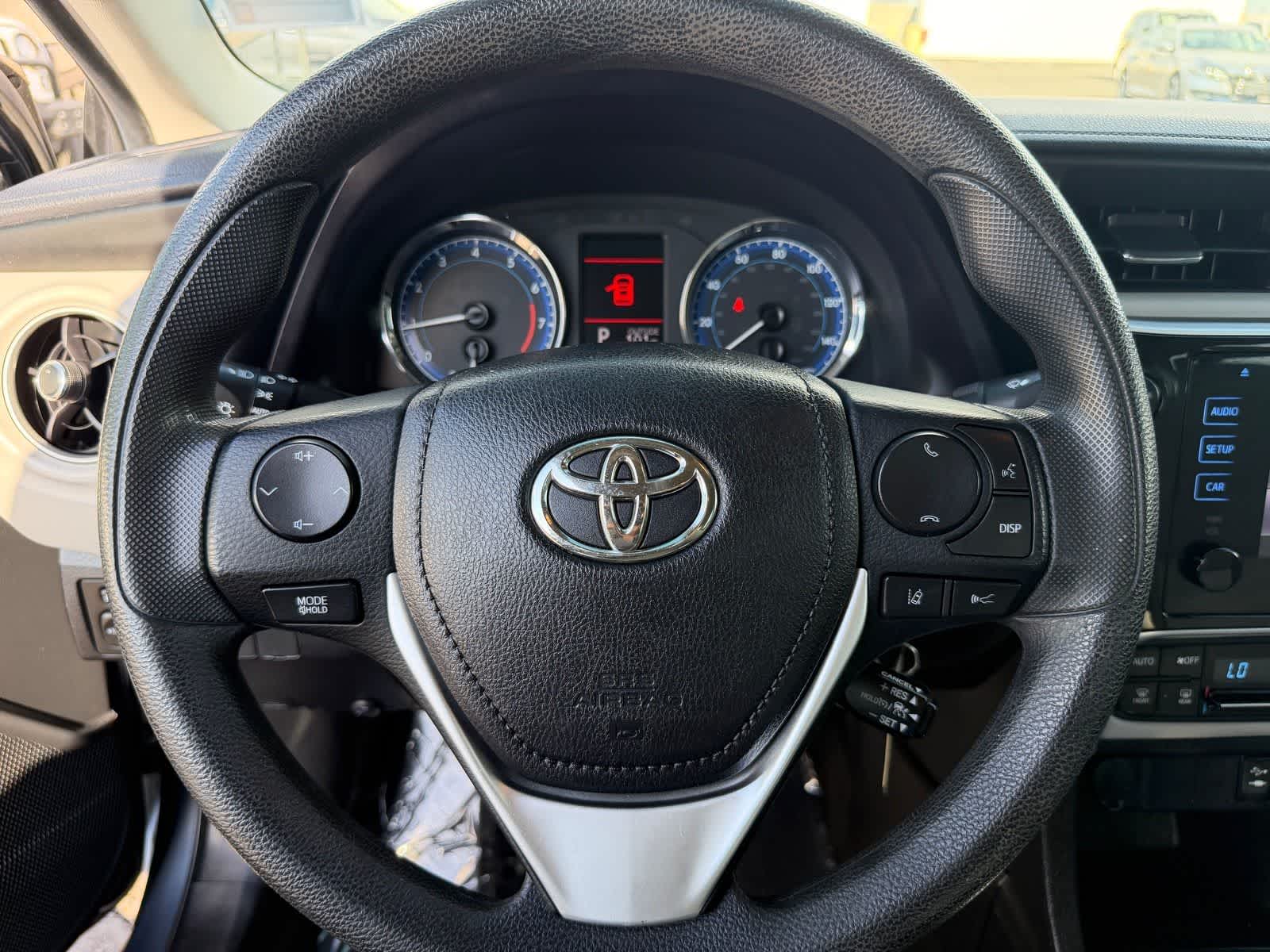 Thumbnail: 2018 Toyota Corolla - 16