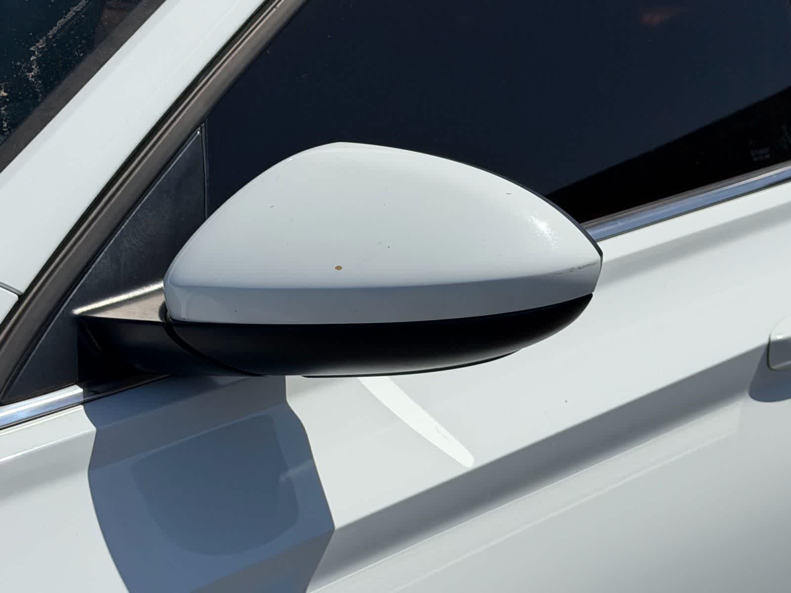 Thumbnail: 2019 Volkswagen Jetta - 16