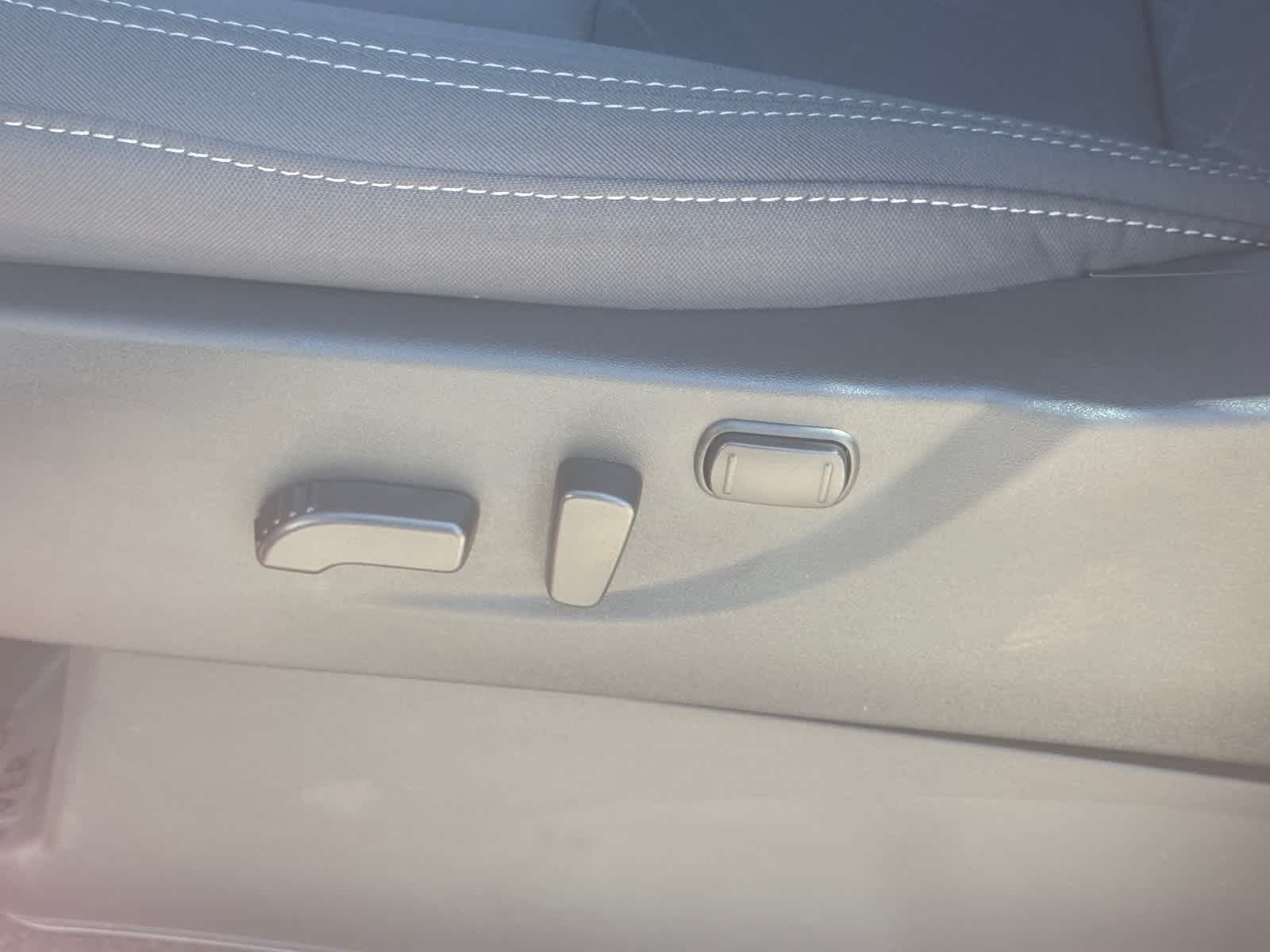 Thumbnail: 2025 Nissan Frontier - 27