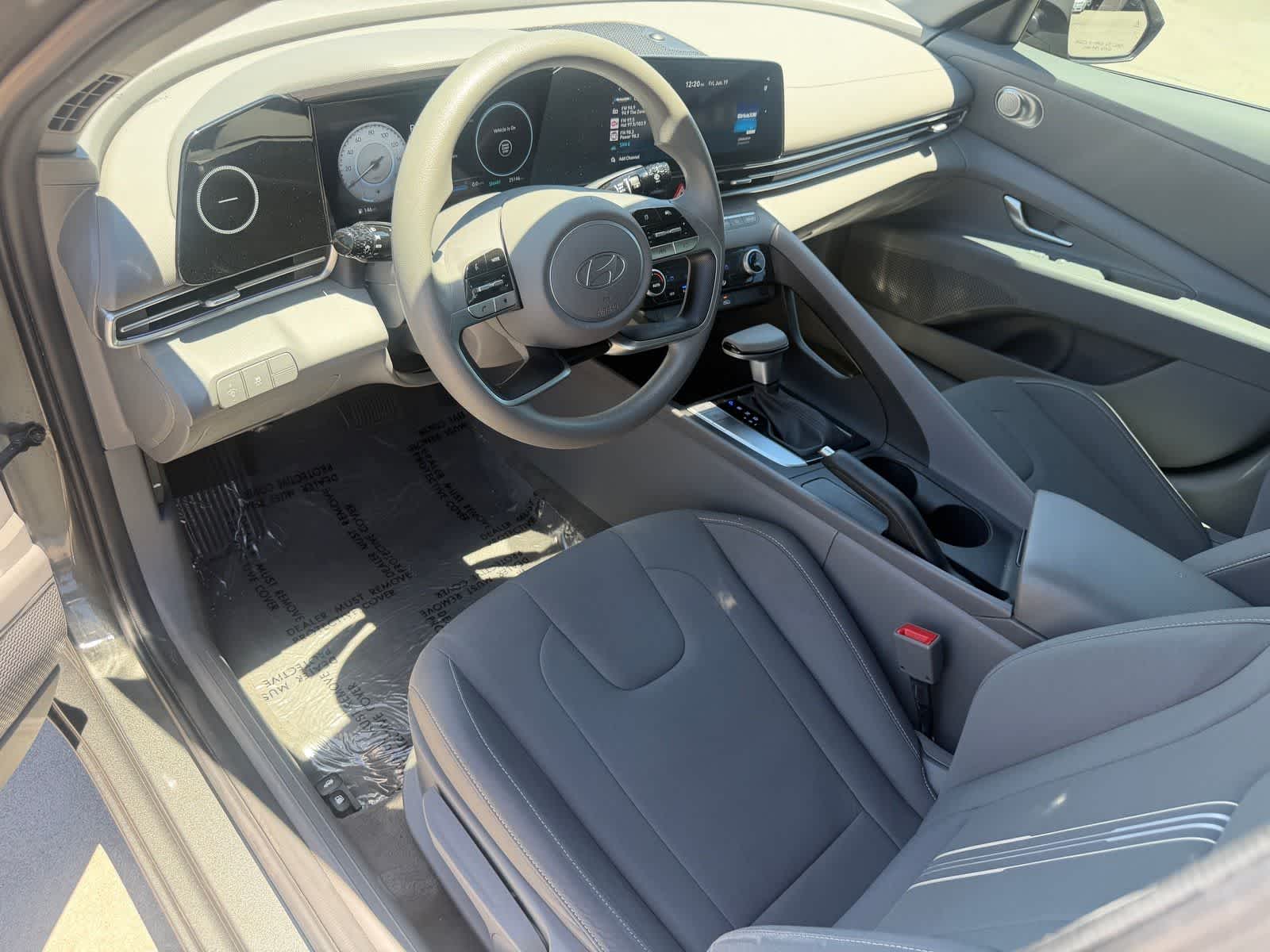 Thumbnail: 2024 Hyundai Elantra - 14