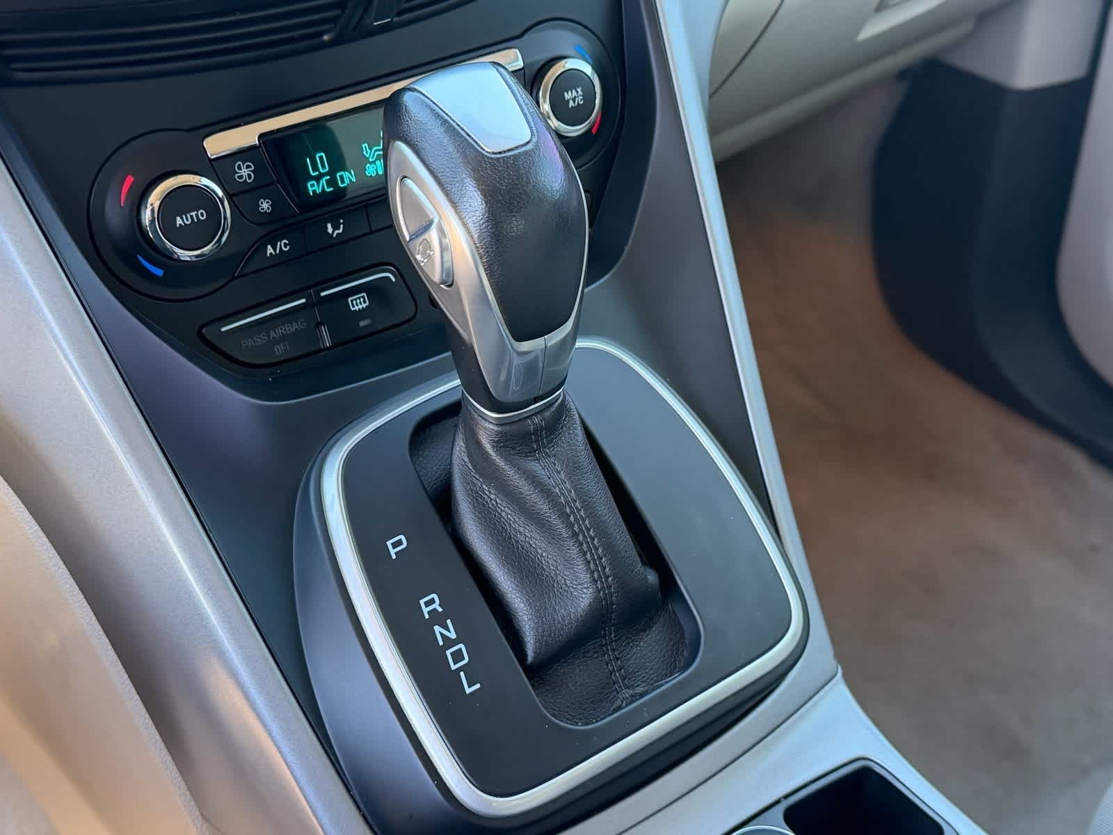 Thumbnail: 2014 Ford C-Max - 22