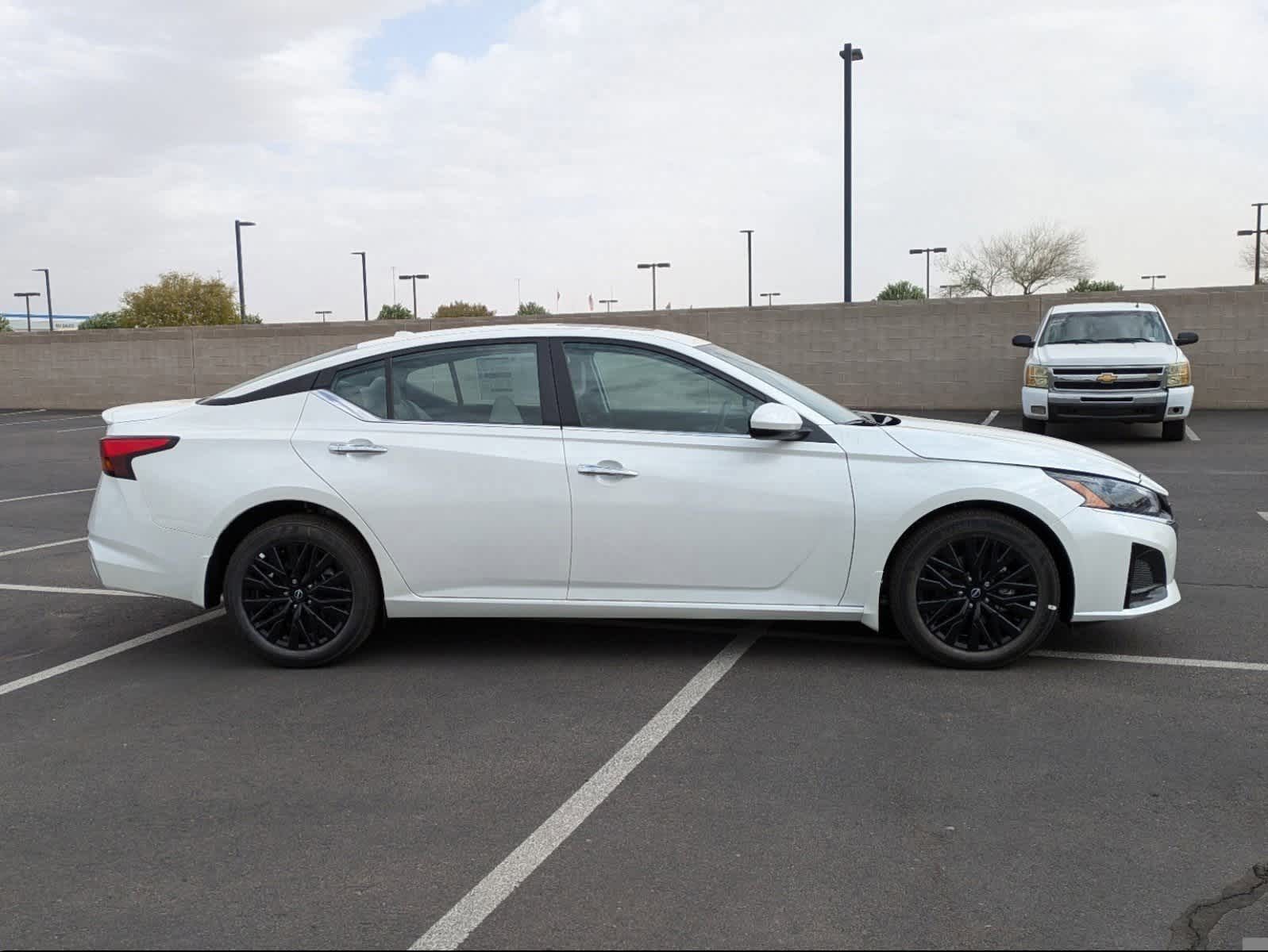 Thumbnail: 2025 Nissan Altima - 7