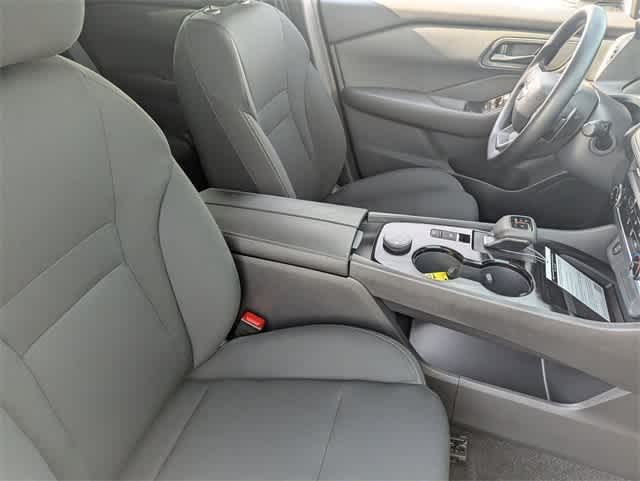 Thumbnail: 2026 Nissan Rogue - 12