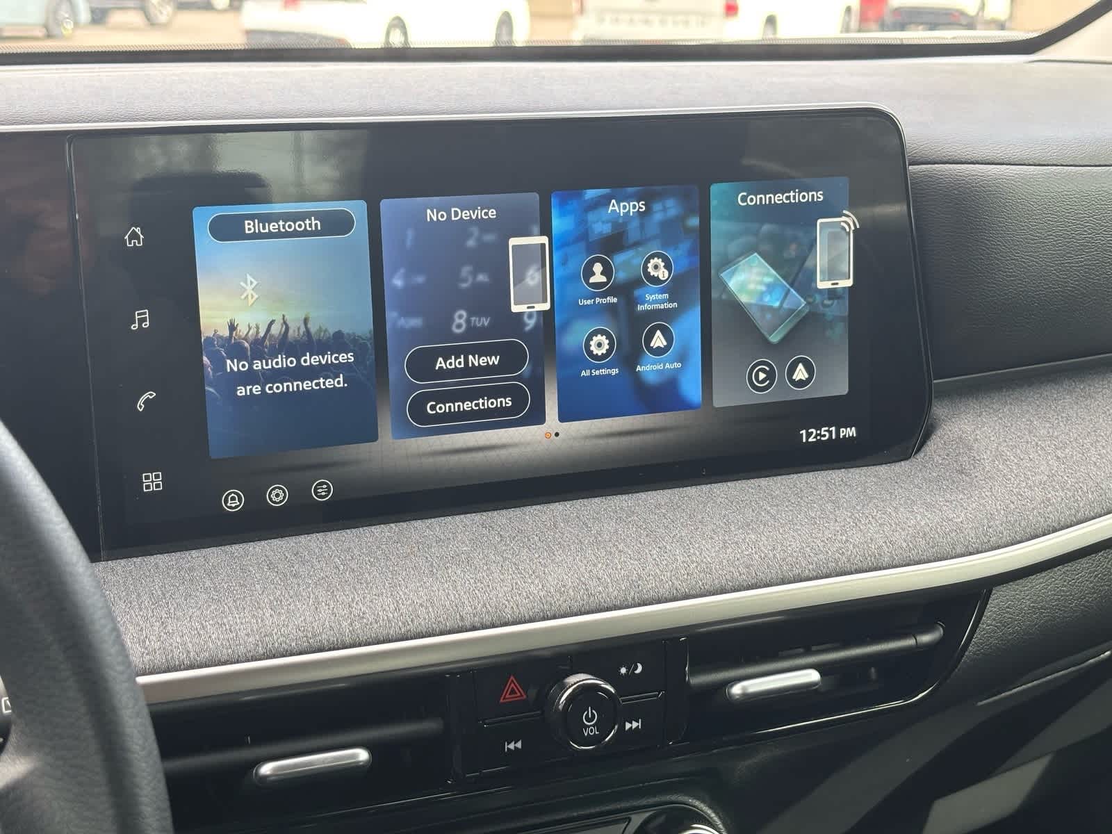 Thumbnail: 2026 Nissan Kicks - 16