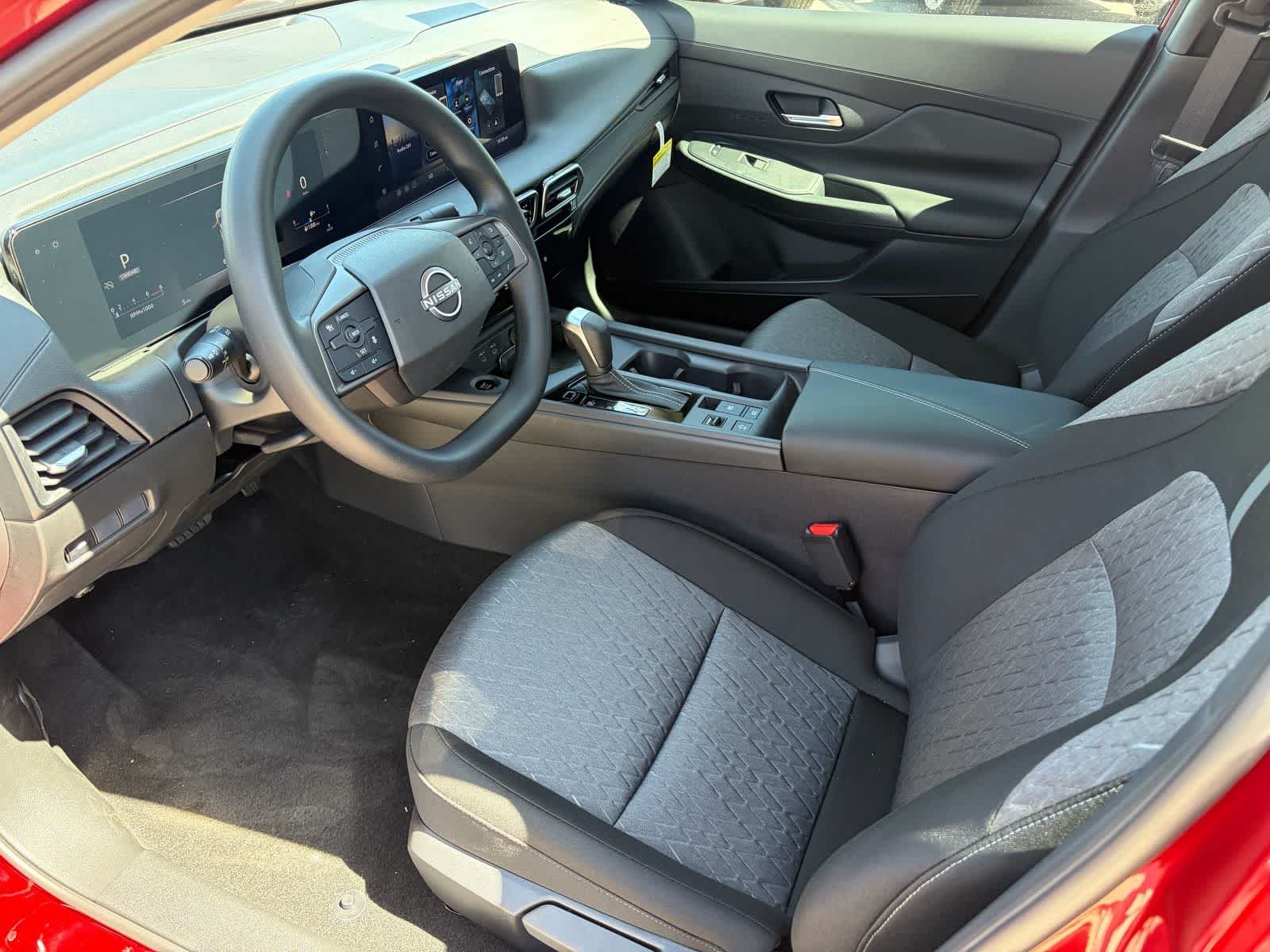 Thumbnail: 2026 Nissan Sentra - 10