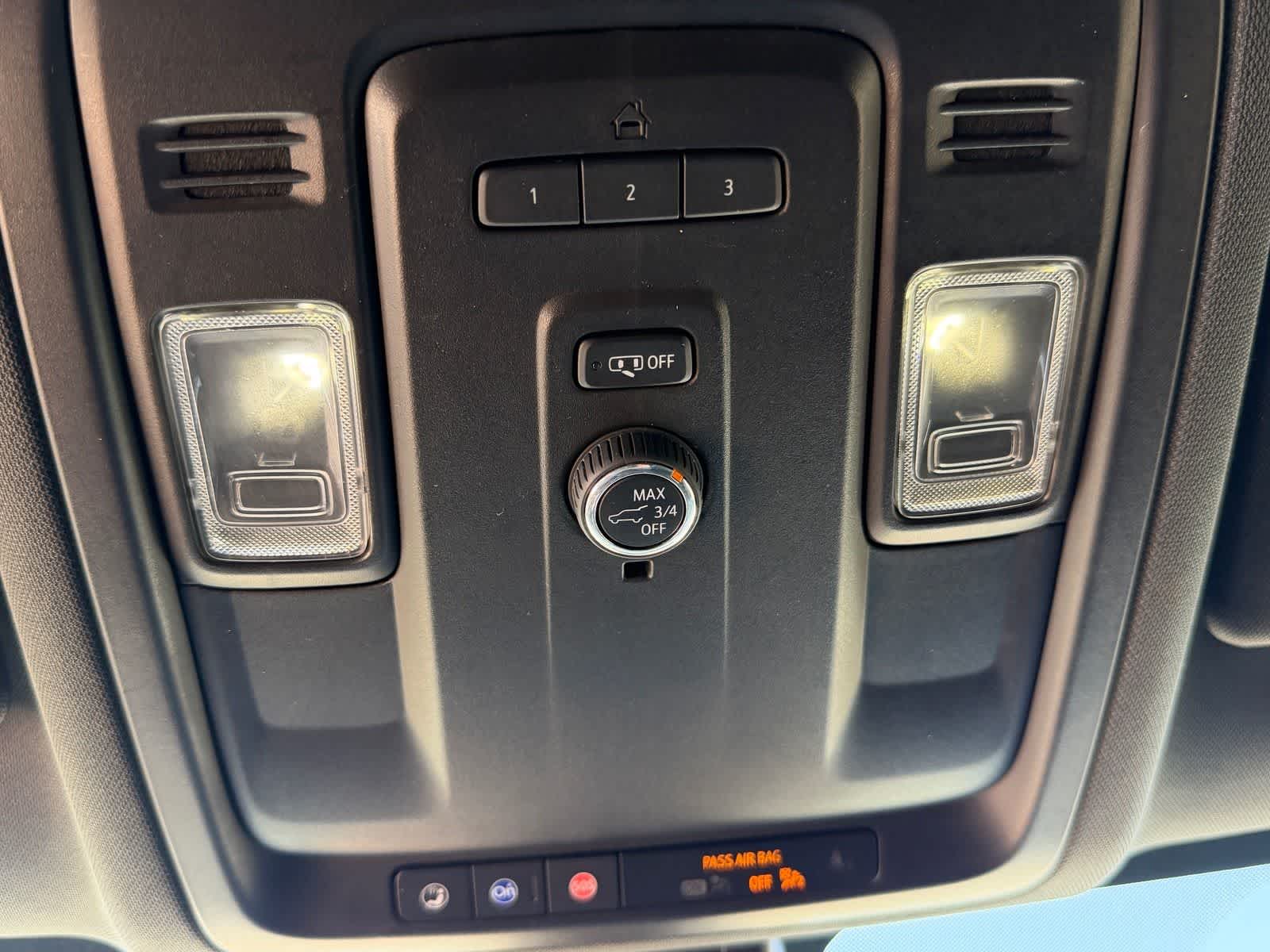 Thumbnail: 2021 Chevrolet Suburban - 31