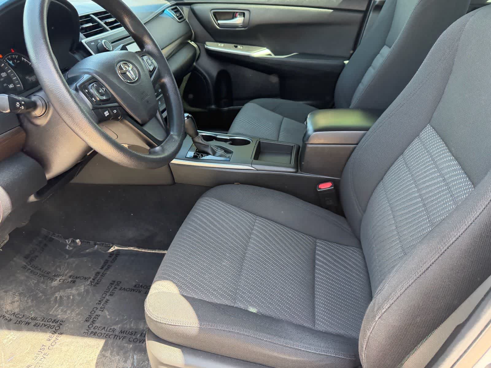 Thumbnail: 2015 Toyota Camry - 16
