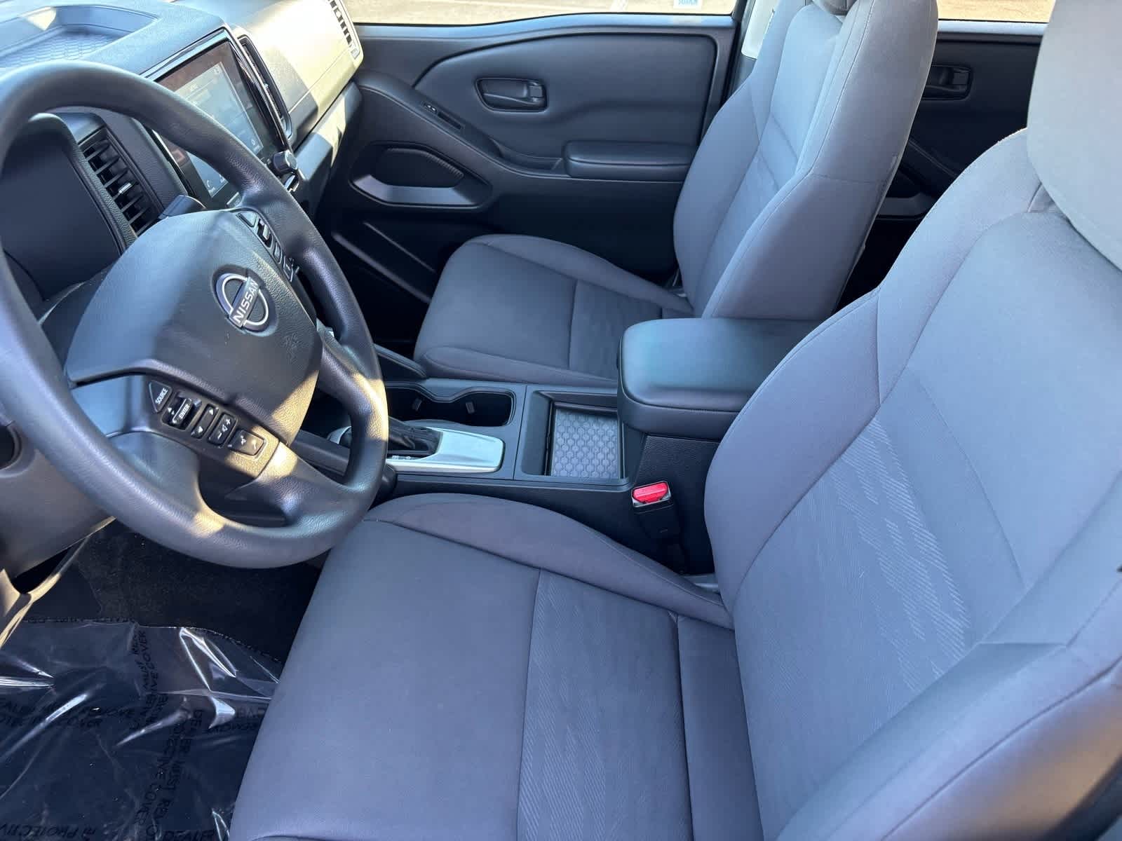 Thumbnail: 2022 Nissan Frontier - 15