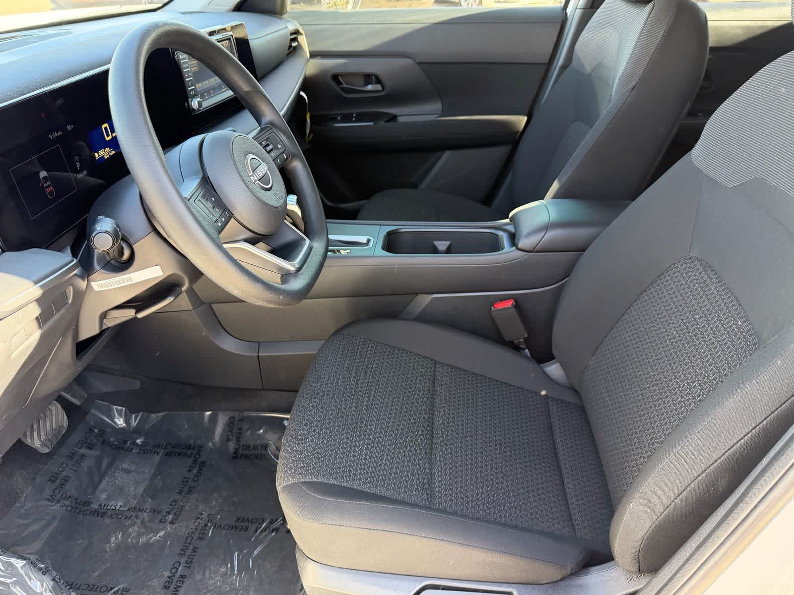 Thumbnail: 2025 Nissan Kicks - 15