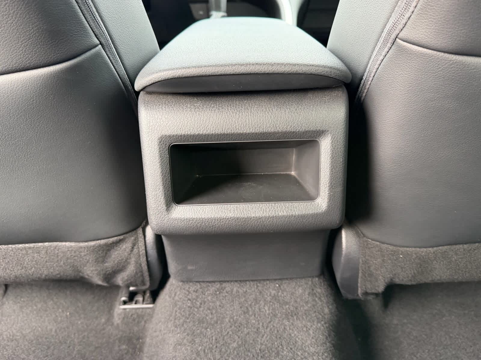 Thumbnail: 2024 Toyota Camry - 16