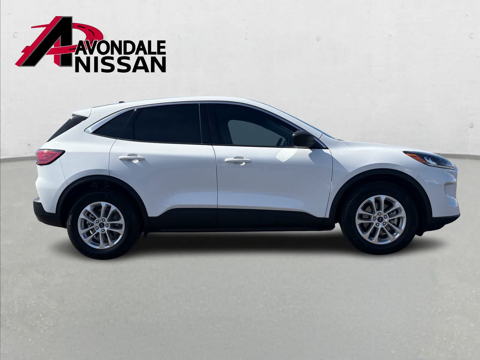 Thumbnail: 2022 Ford Escape - 8