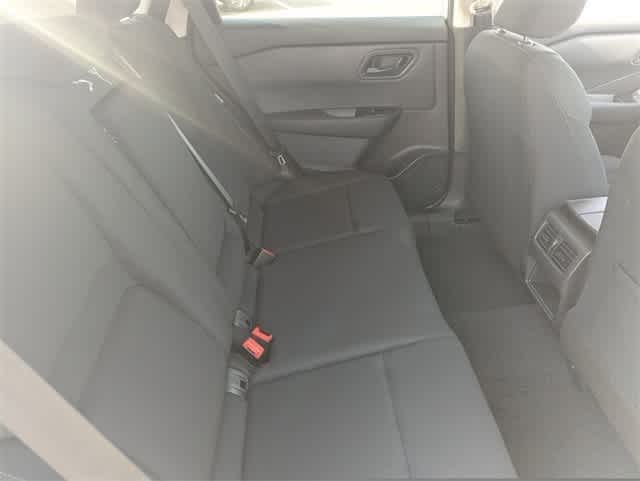 Thumbnail: 2026 Nissan Rogue - 15