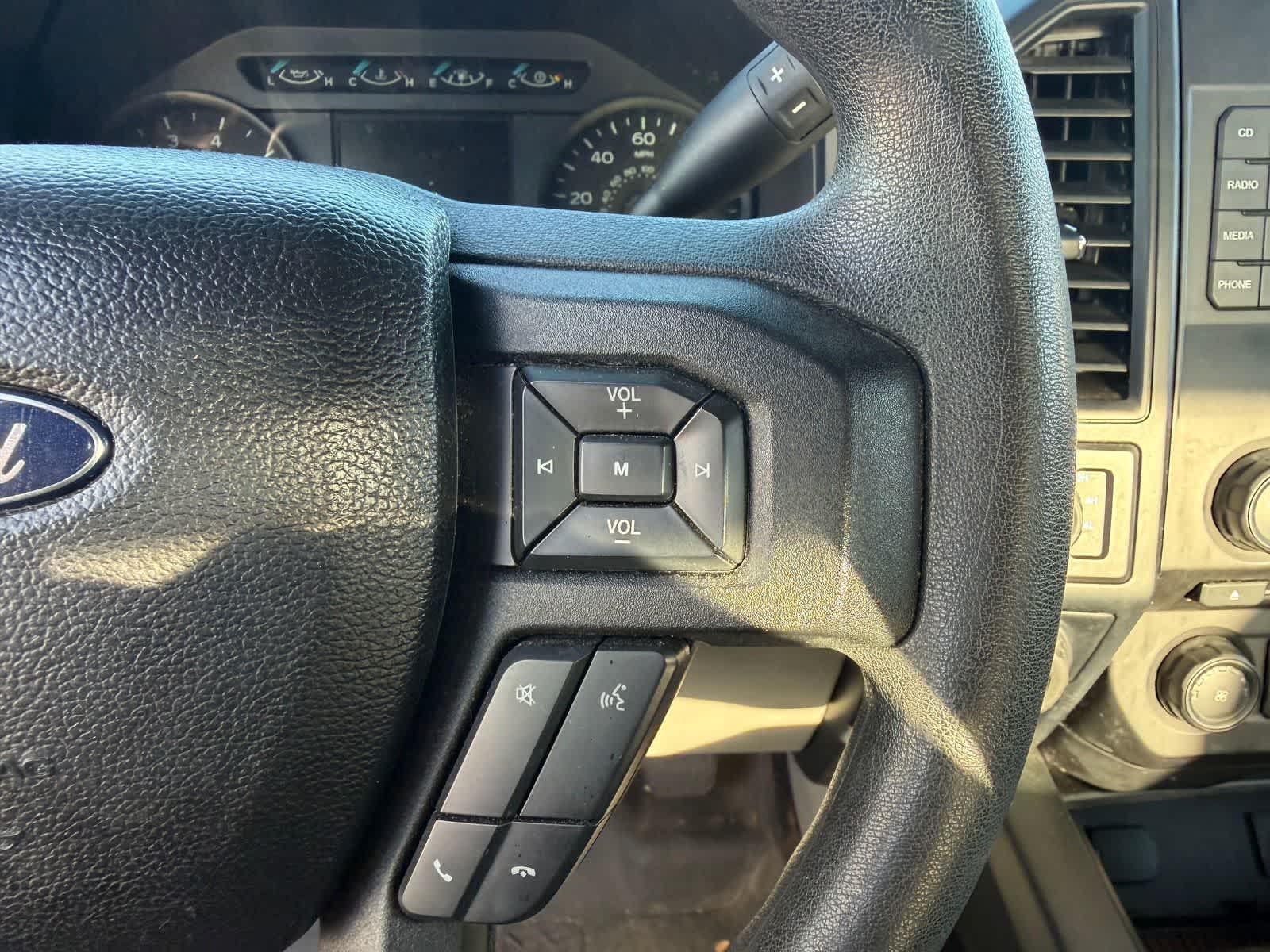 Thumbnail: 2016 Ford F-150 - 11