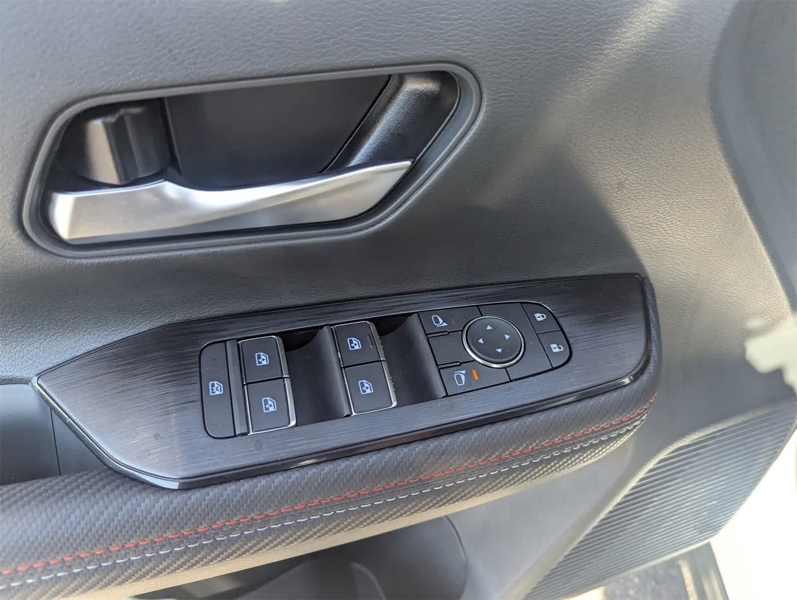 Thumbnail: 2026 Nissan Kicks - 19