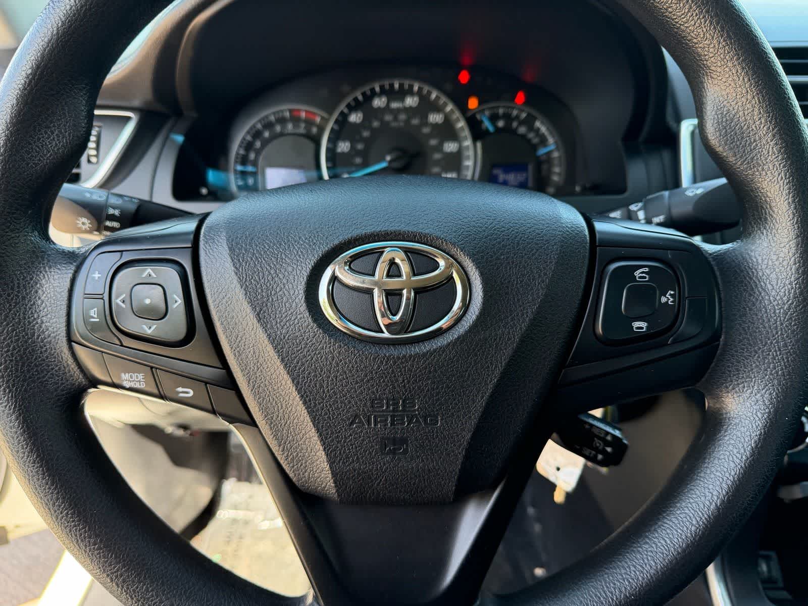 Thumbnail: 2015 Toyota Camry - 27
