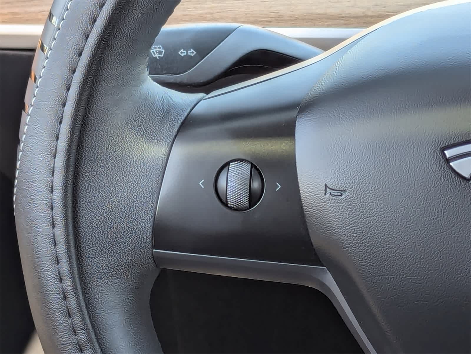Thumbnail: 2023 Tesla Model Y - 19